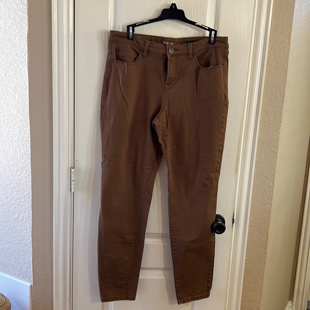 Style & Co skinny jeans